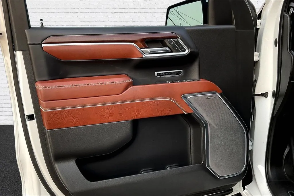 GMC Sierra photo 19