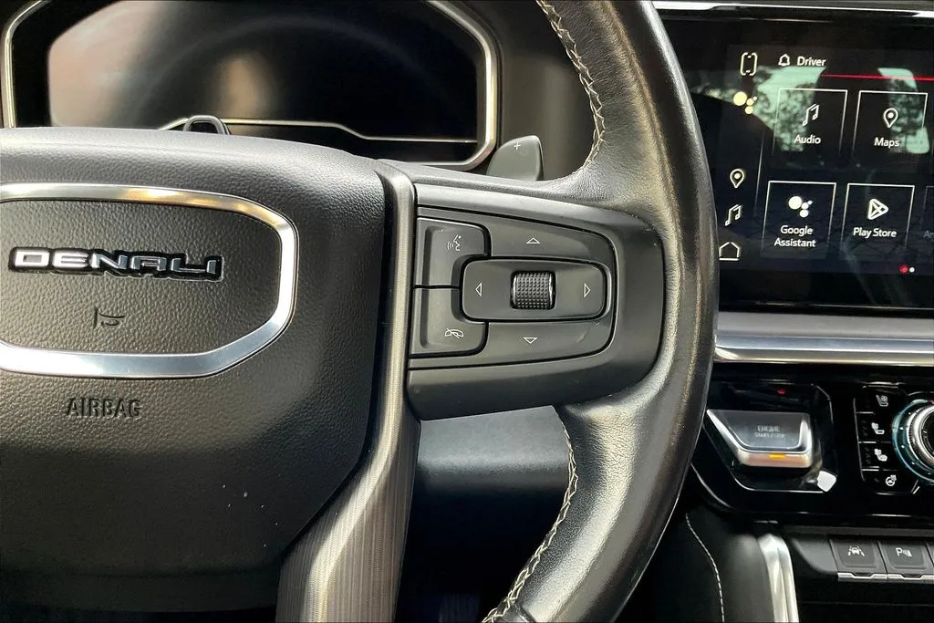 GMC Sierra 1500 photo 12