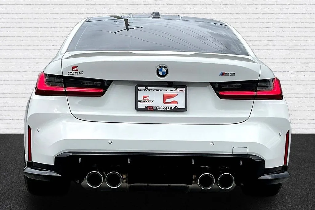BMW M3 photo 5