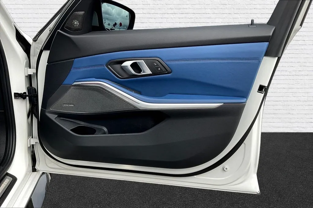 2025 BMW M3 Sedan M3 - Photo 27