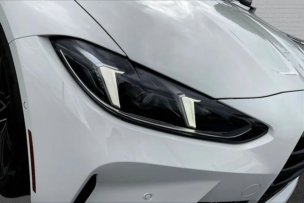 2025 BMW M3 Sedan M3 - Photo 31