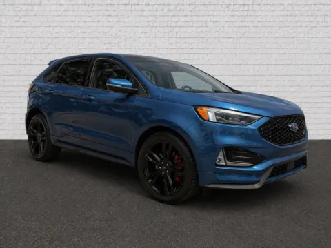 Another view of 2019 Ford Edge ST for sale in Marietta, GA at Gravity Motor Cars