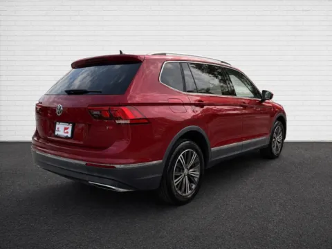 More photos of 2018 Volkswagen Tiguan 2.0T SEL at Gravity Motor Cars, GA