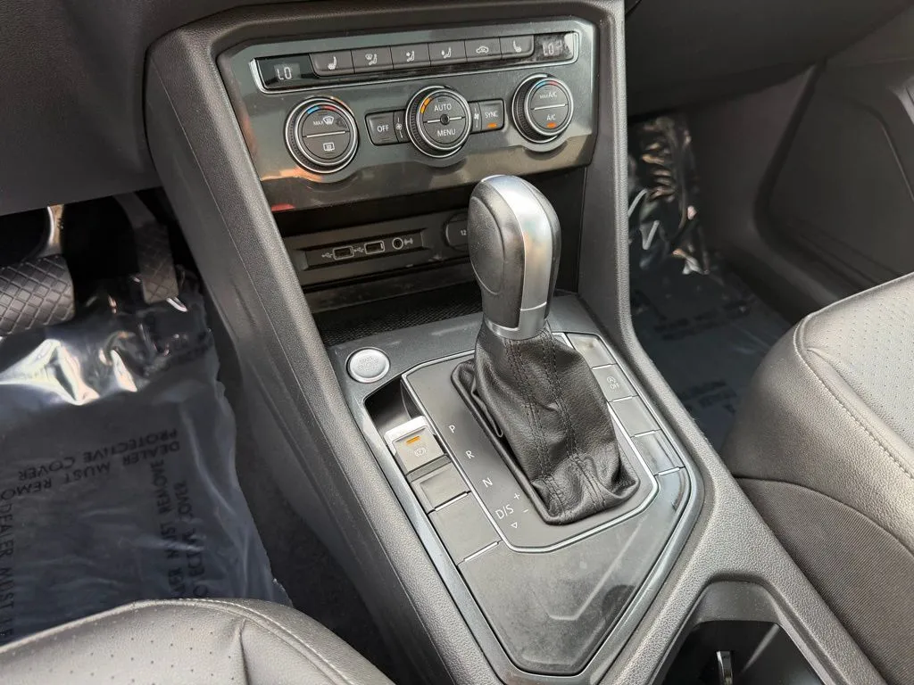 Volkswagen Tiguan photo 21