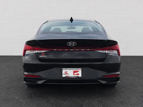 Another view of 2022 Hyundai Elantra SEL for sale in Marietta, GA at Gravity Motor Cars