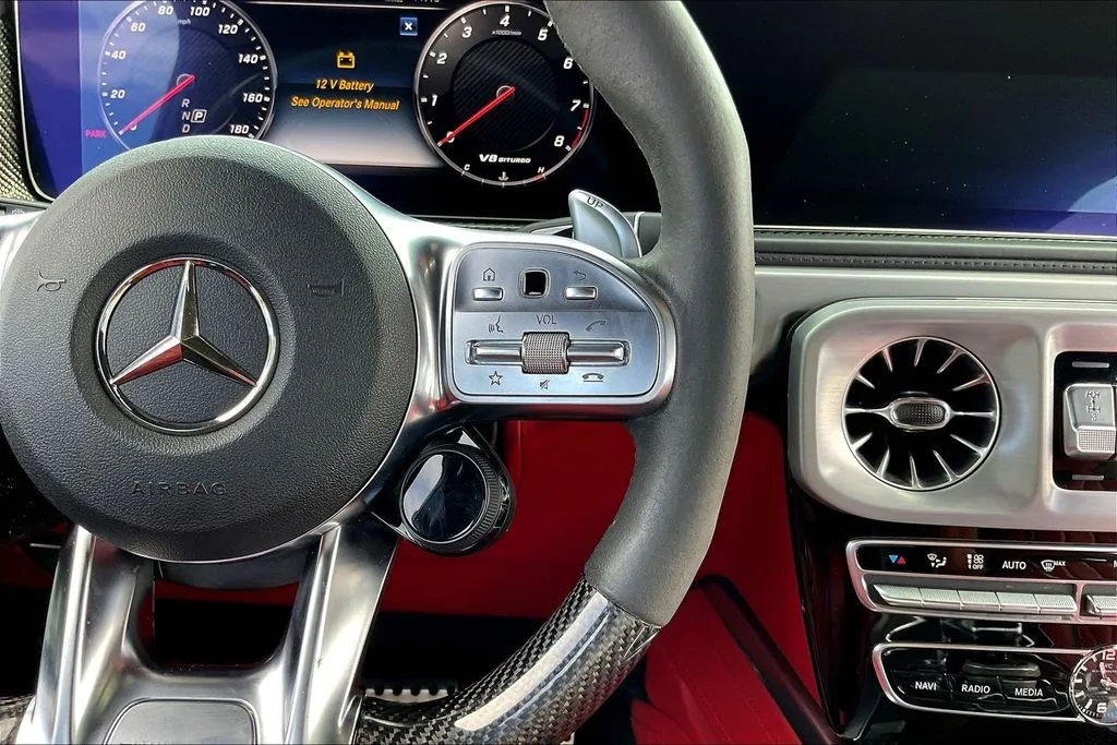 Mercedes-Benz G-Class photo 12