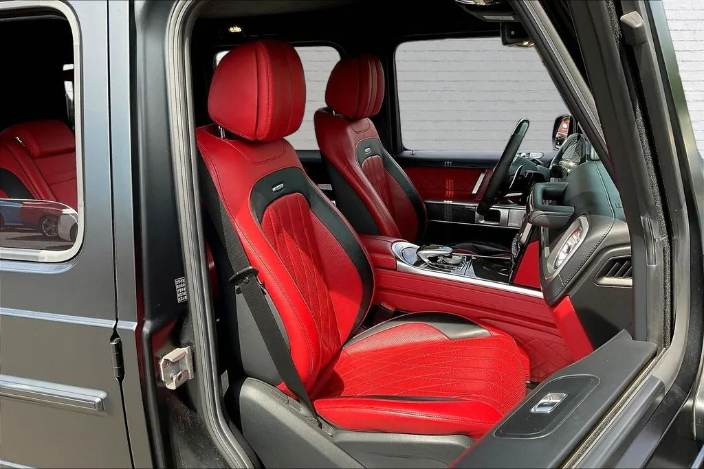 Mercedes-Benz G-Class photo 28