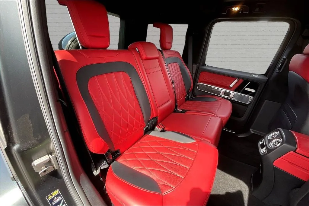 Mercedes-Benz G-Class photo 25