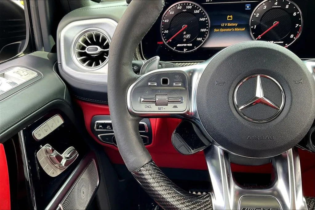 Mercedes-Benz G-Class photo 11