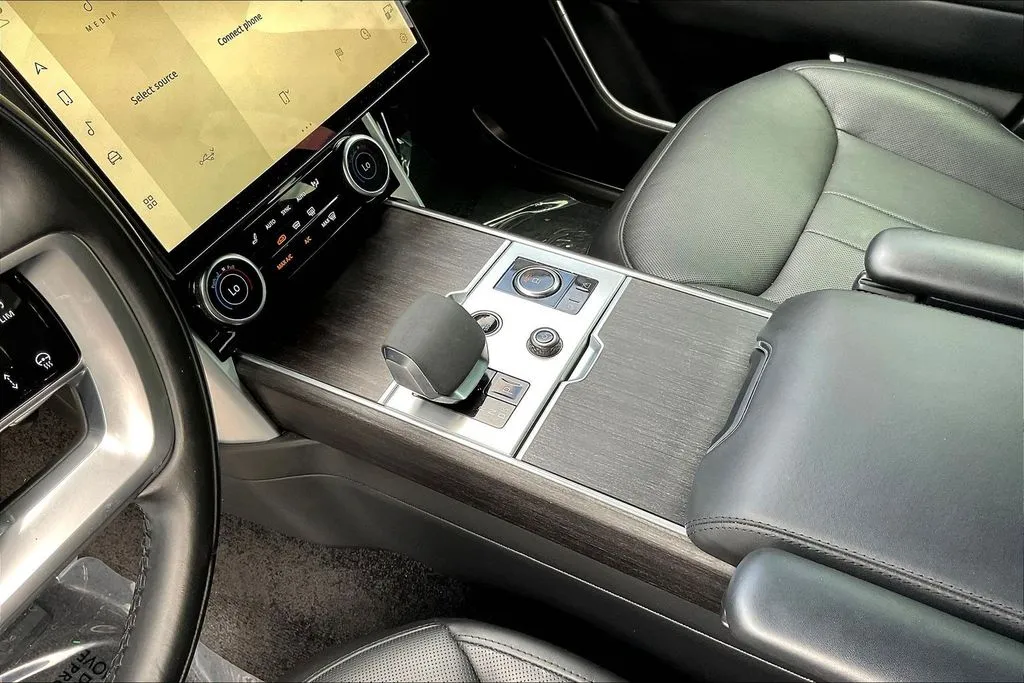 Land Rover Range Rover photo 17