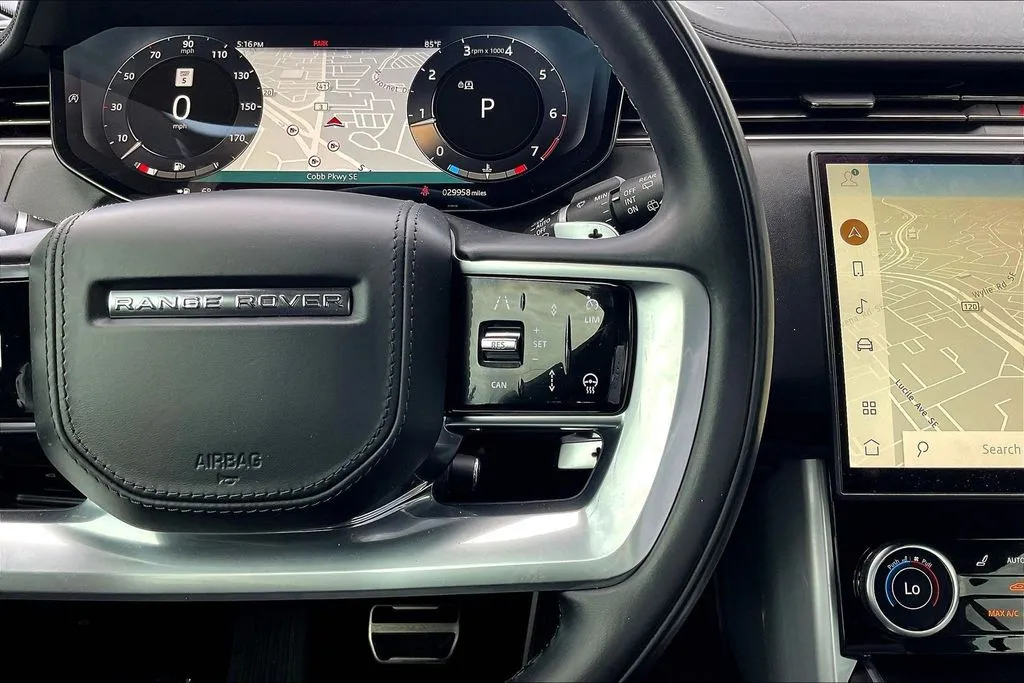 Land Rover Range Rover photo 12