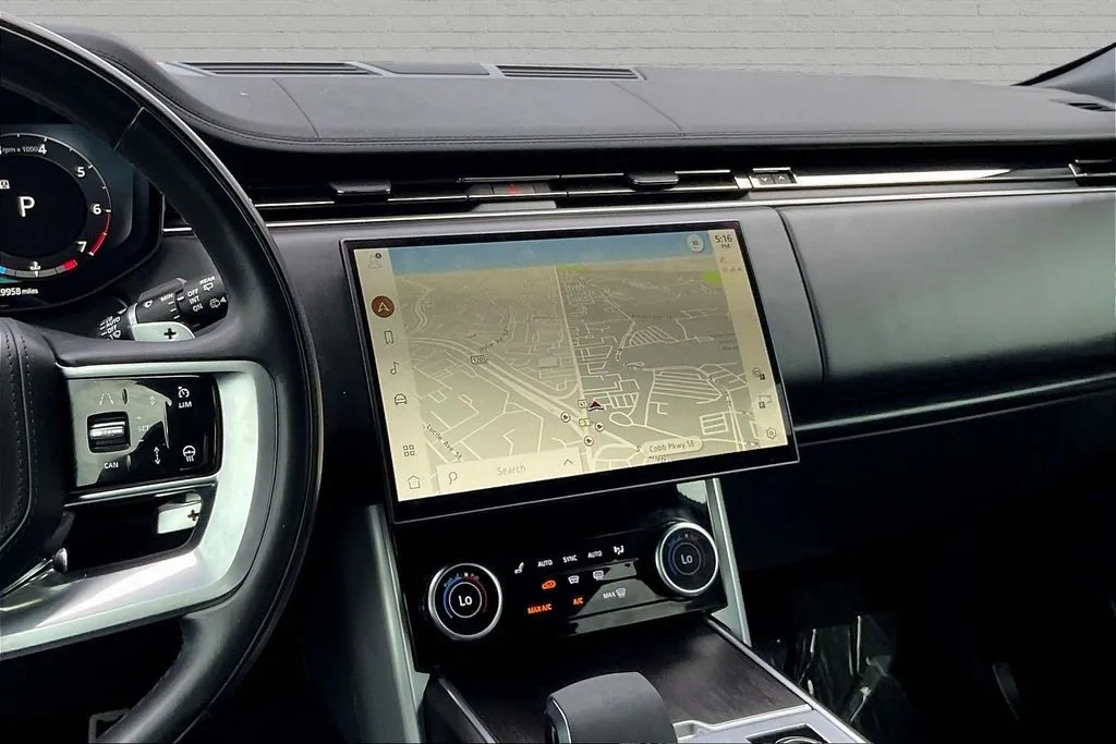 Land Rover Range Rover photo 9