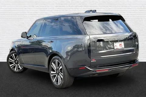 More photos of 2023 Land Rover Range Rover SE at Gravity Motor Cars, GA