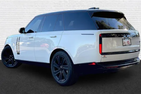 More photos of 2023 Land Rover Range Rover SE at Gravity Motor Cars, GA