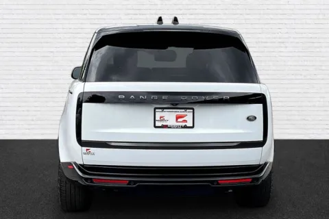 More photos of 2023 Land Rover Range Rover SE at Gravity Motor Cars, GA