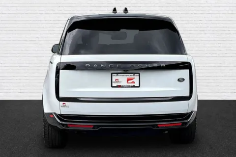 More photos of 2023 Land Rover Range Rover SE at Gravity Motor Cars, GA