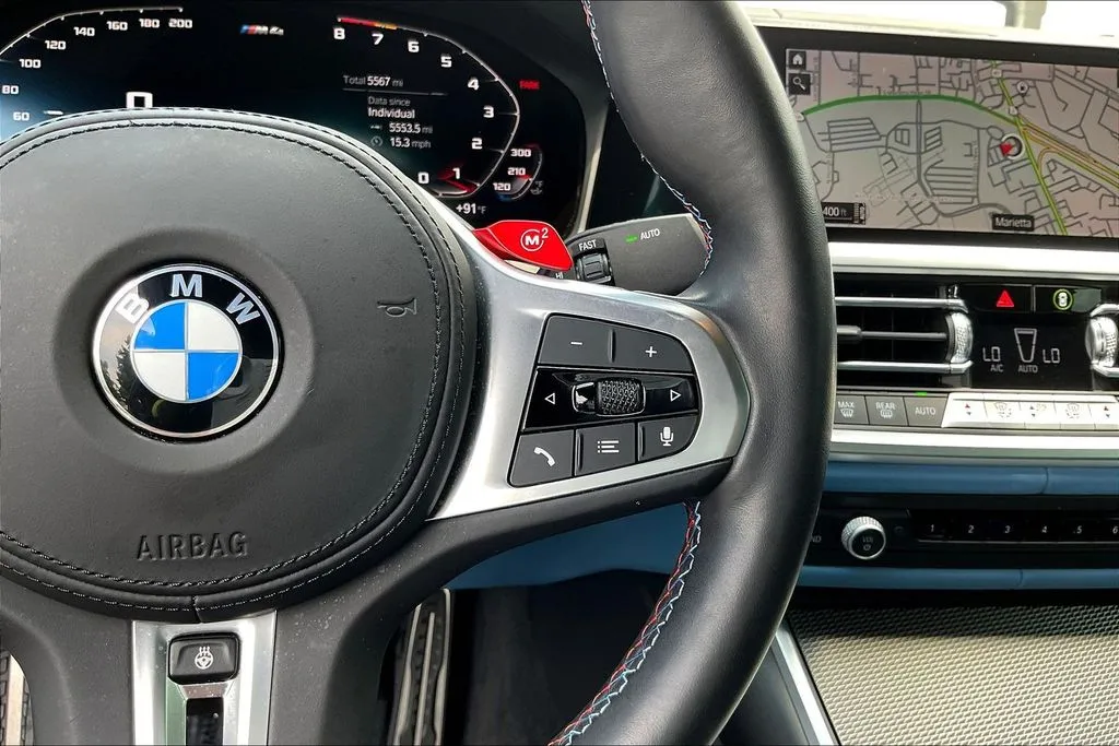 BMW M4 photo 12