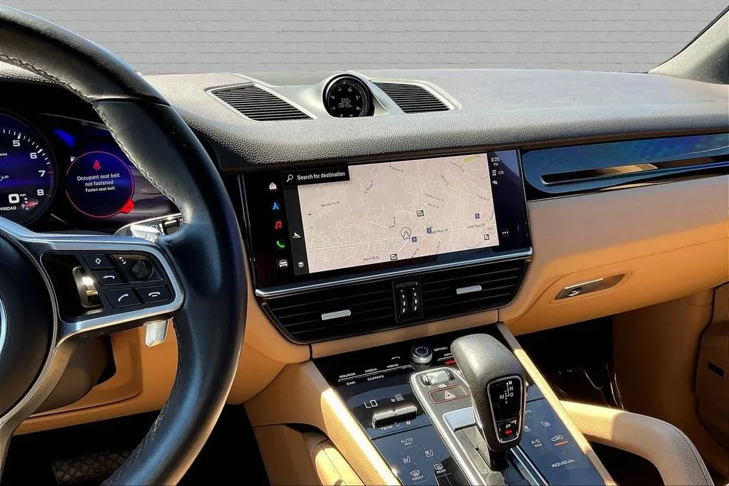Porsche Cayenne photo 9