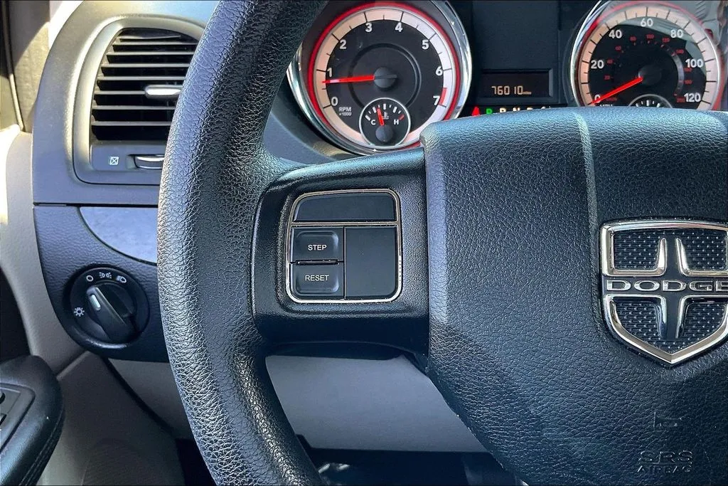 Dodge Grand Caravan photo 10