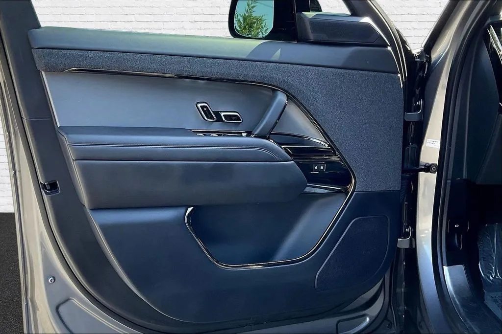 Land Rover Range Rover Sport photo 19