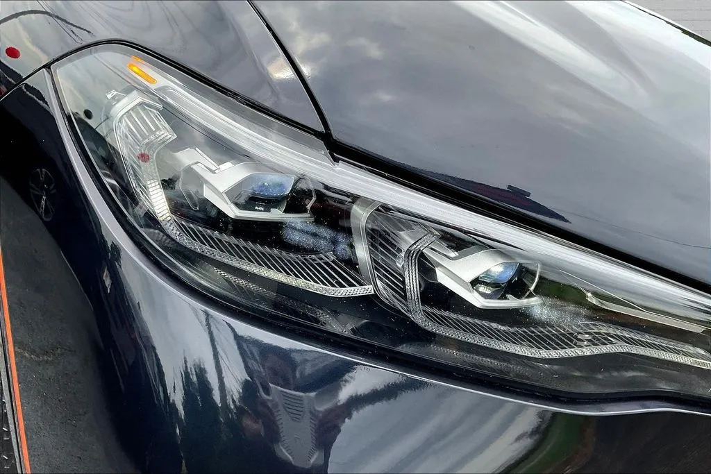 BMW X7 photo 30