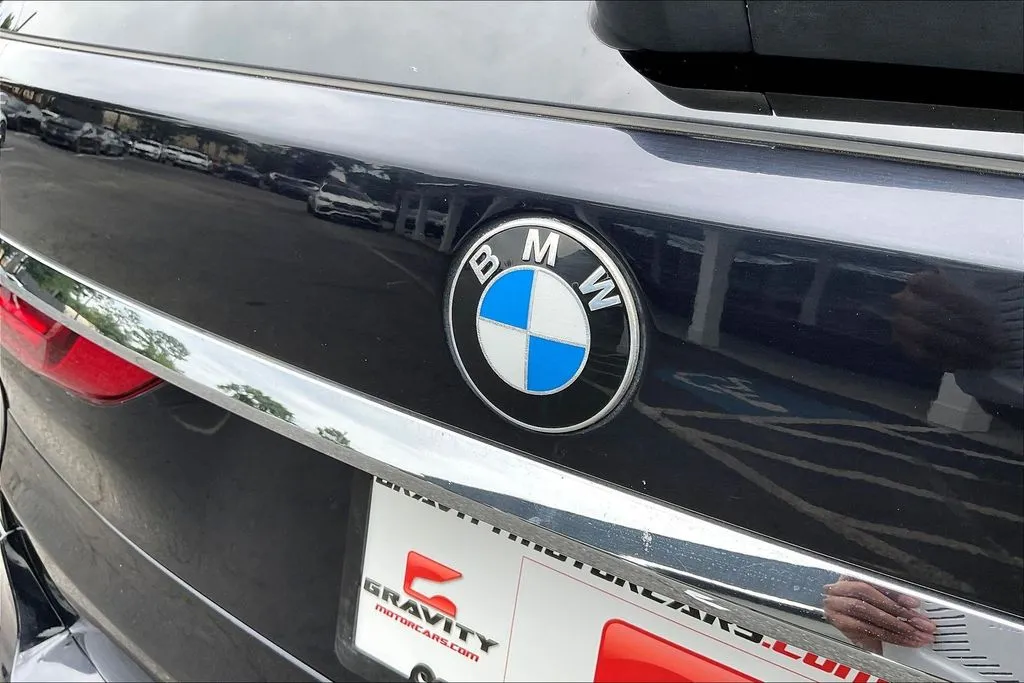 BMW X7 photo 23