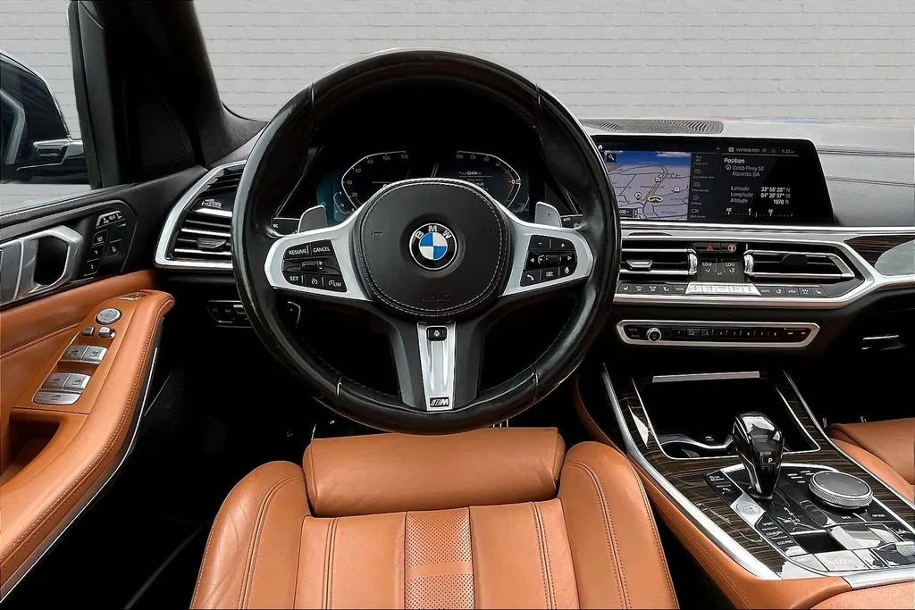 BMW X7 photo 8