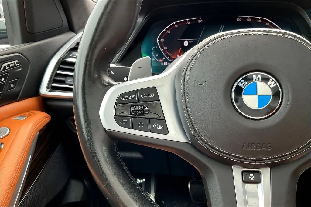BMW X7 photo 11
