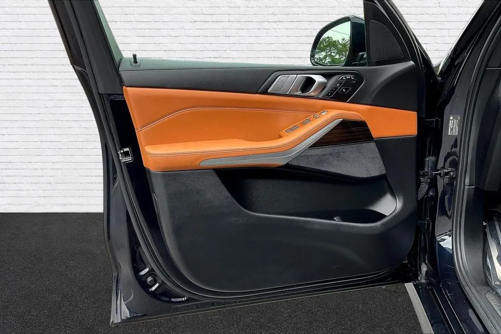 BMW X7 photo 19