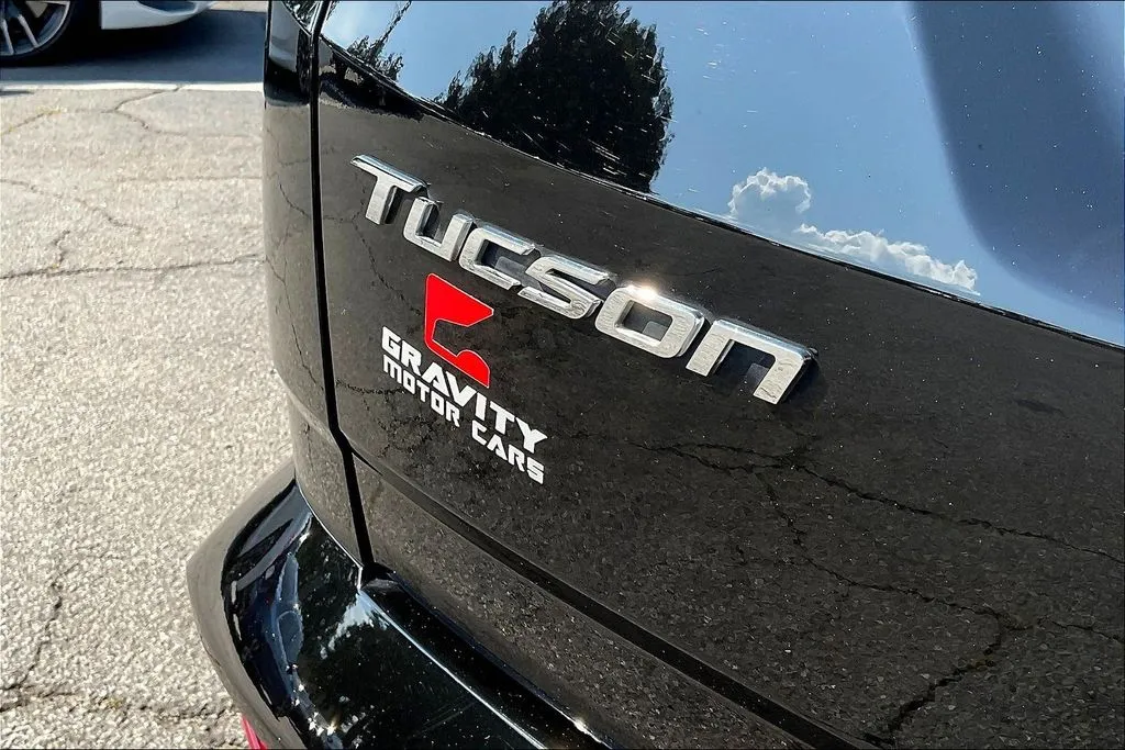 Hyundai Tucson Hybrid photo 23