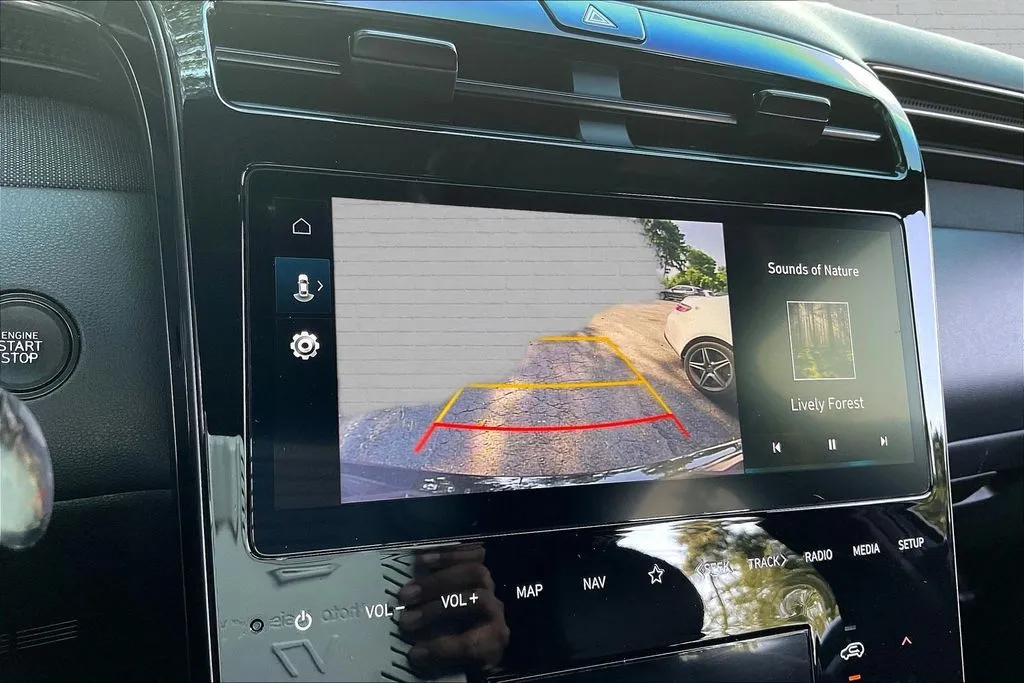 Hyundai Tucson Hybrid photo 14