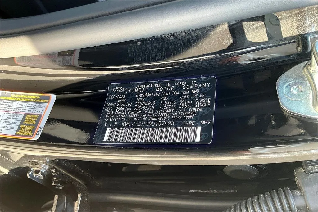 Hyundai Tucson Hybrid photo 18