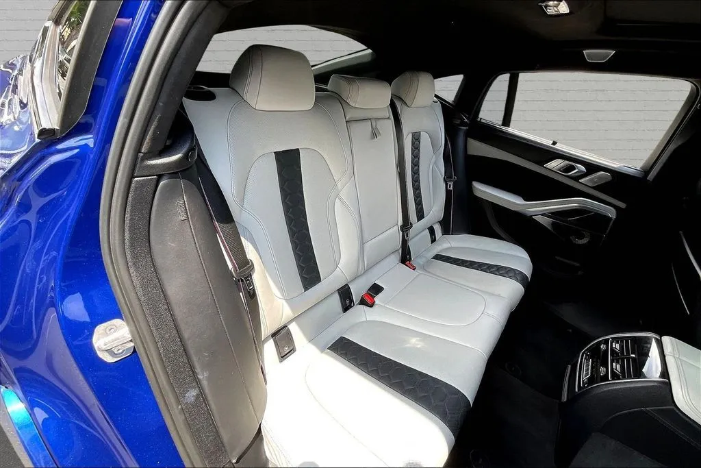 BMW X6 M photo 22