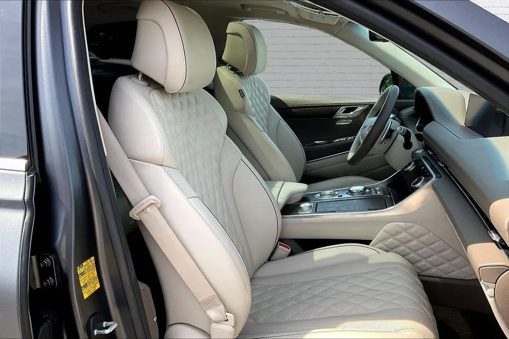 Genesis GV80 photo 20