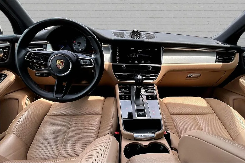 Porsche Macan photo 7