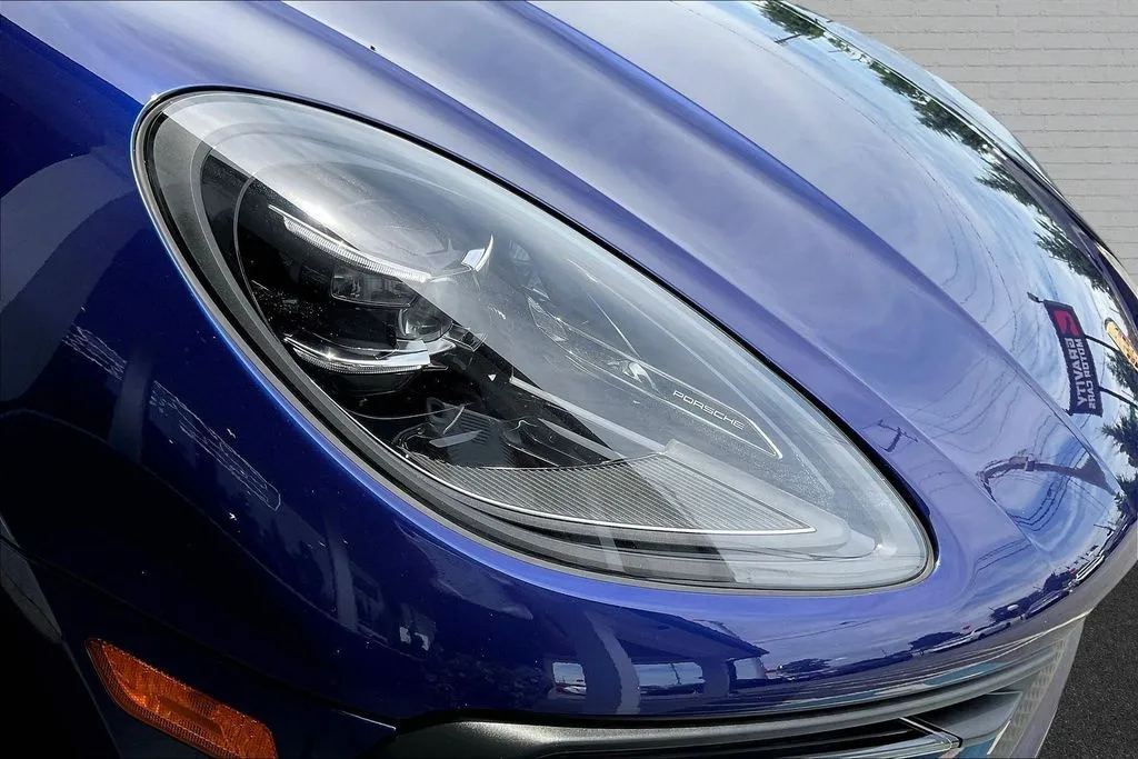 Porsche Macan photo 31