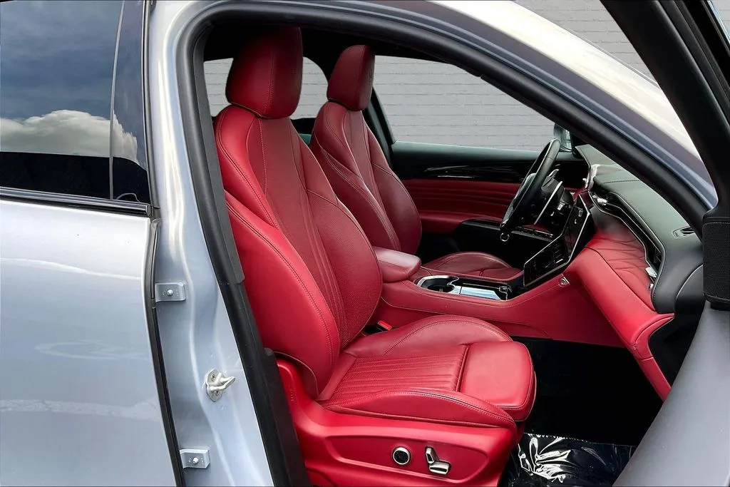 Maserati Grecale photo 28