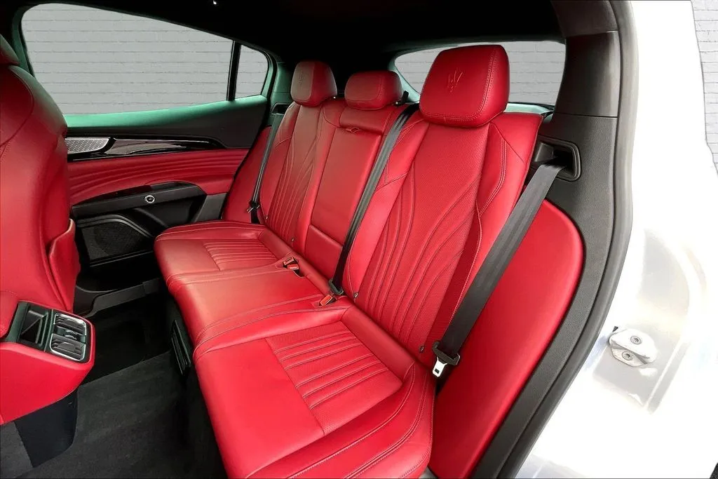 Maserati Grecale photo 21