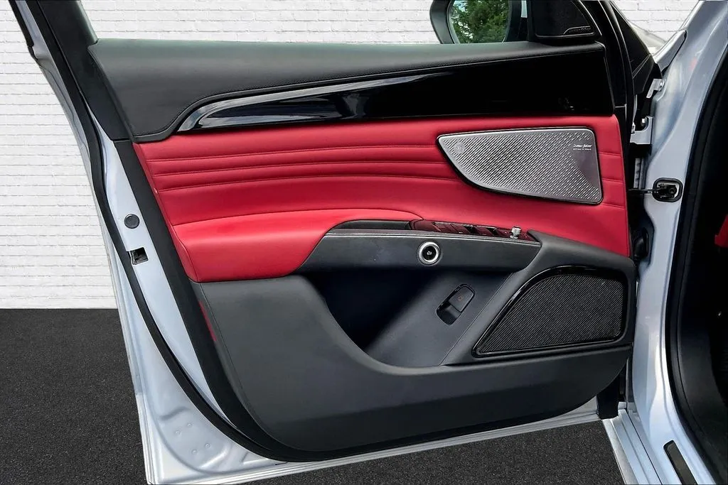 Maserati Grecale photo 19