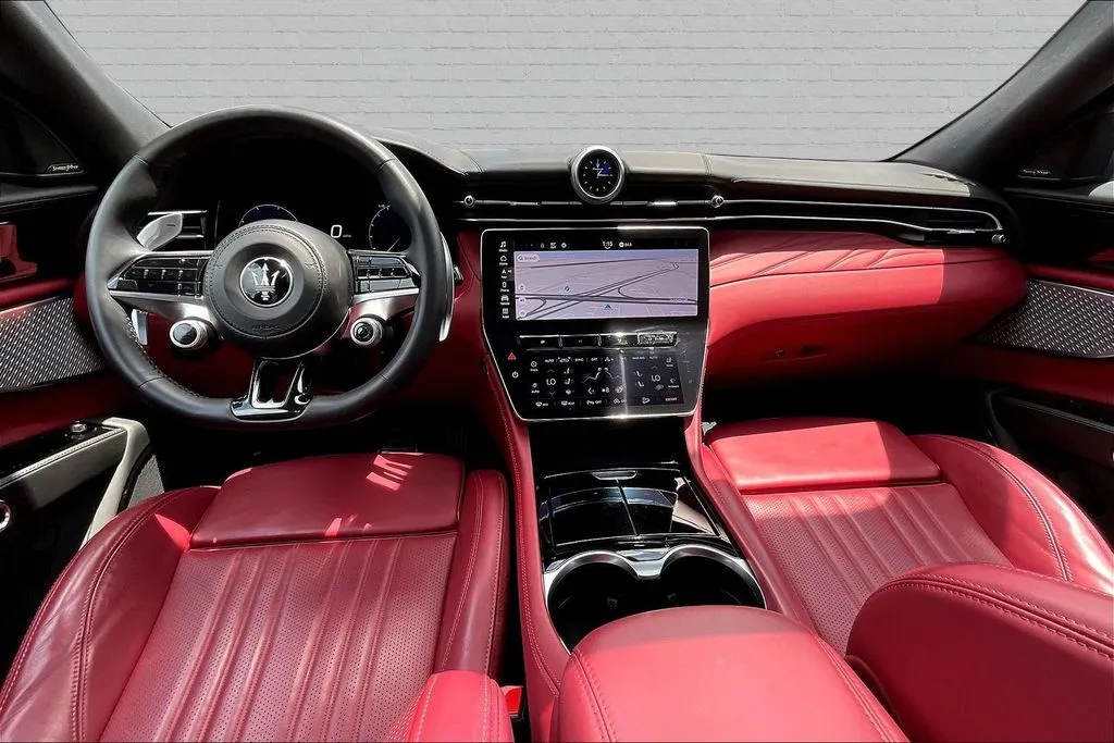 Maserati Grecale photo 7