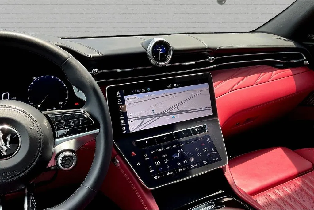 Maserati Grecale photo 9