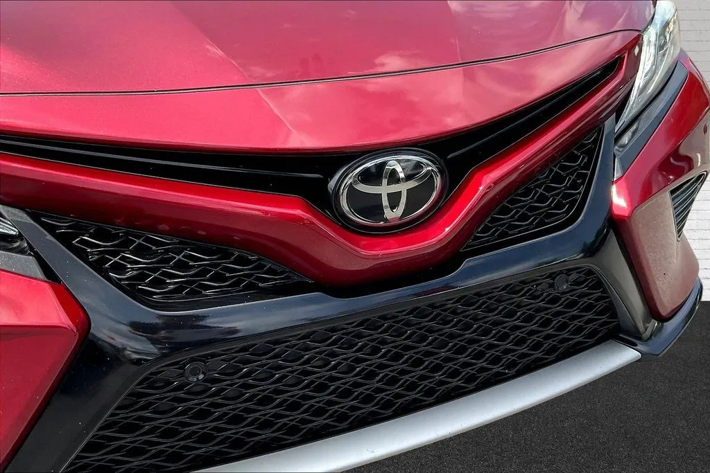 Toyota Camry photo 30