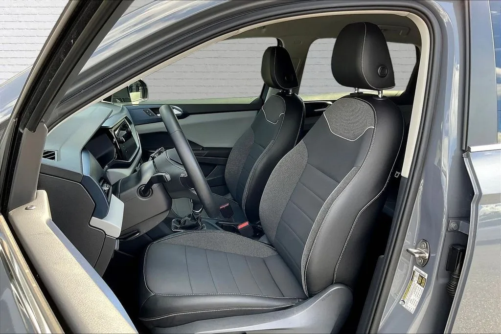 Volkswagen Taos photo 20