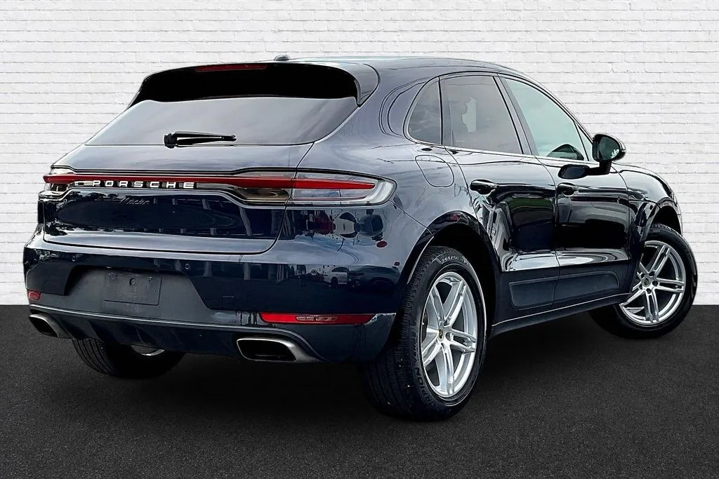 Porsche Macan photo 6