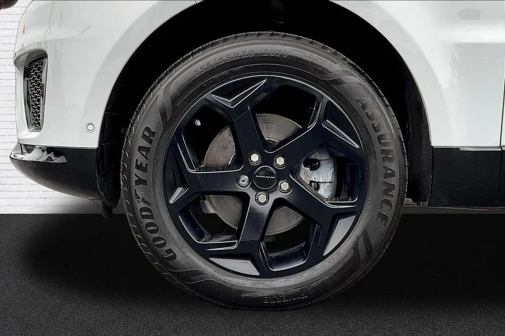 Land Rover Range Rover Sport photo 32