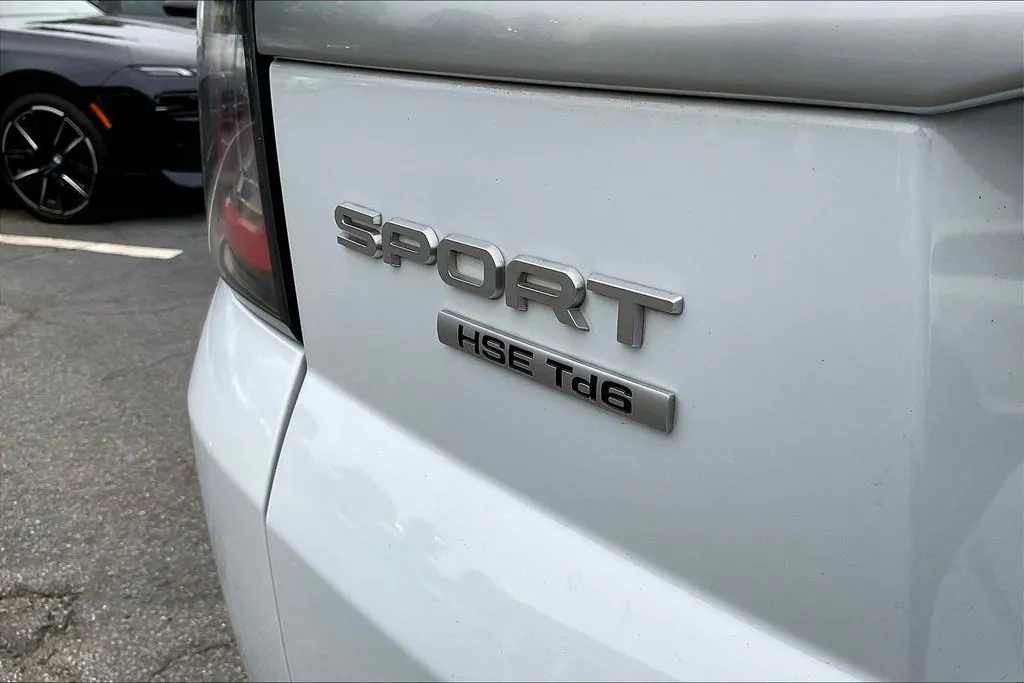 Land Rover Range Rover Sport photo 24