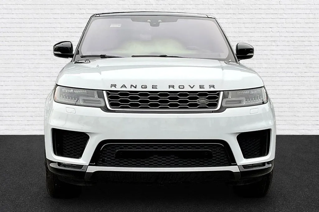 Land Rover Range Rover Sport photo 2