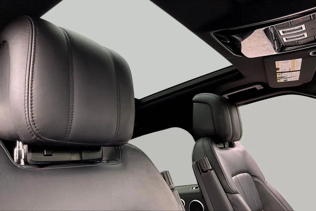 Land Rover Range Rover Sport photo 27