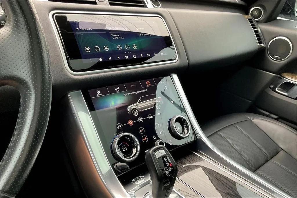 Land Rover Range Rover Sport photo 15