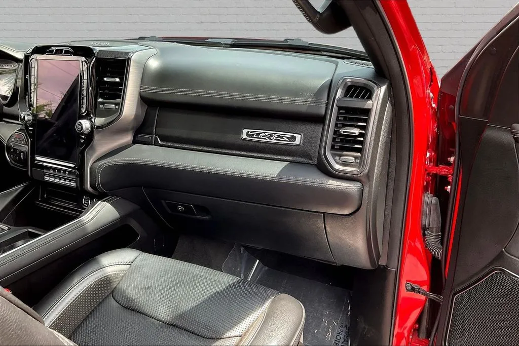Ram 1500 photo 18